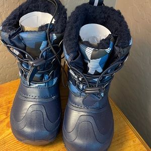 NWT - Member’s Mark Boys/Kids Blue Camo Size 9/10 - Warm & Cozy Lining